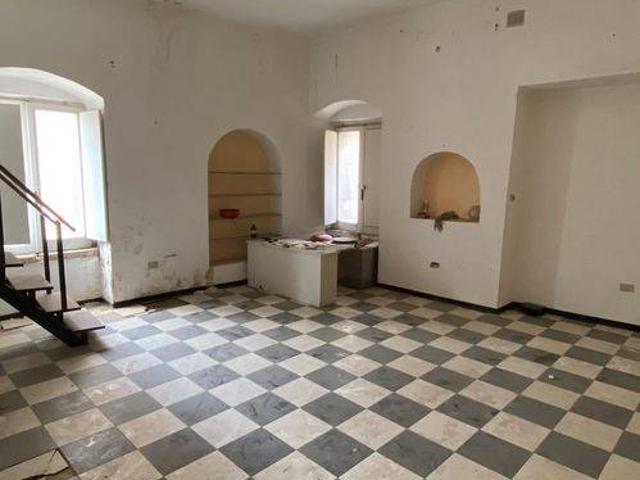 Palazzo in vendita a Puglia, Bari