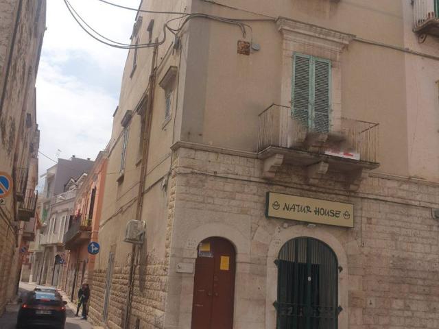 Palazzo in vendita a Puglia, Bari