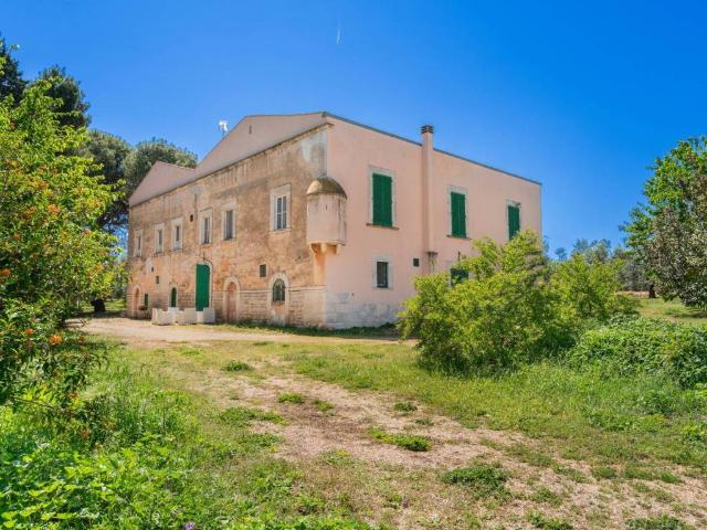 Palazzo in vendita a Puglia, Bari