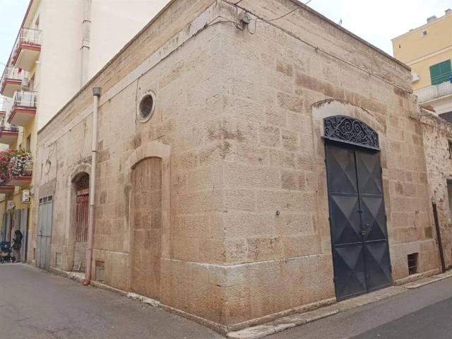 Palazzo in vendita a Puglia, Bari