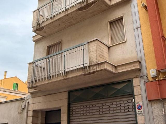 Palazzo in vendita a Puglia, Bari