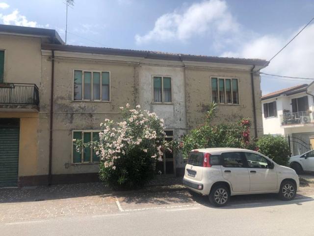 Palazzo in vendita a Corbola, Veneto