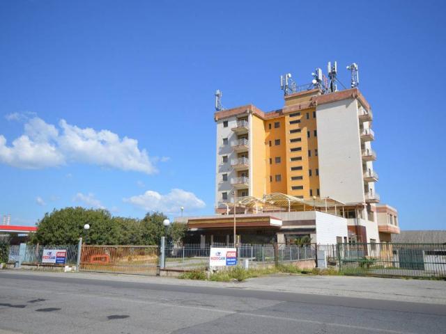 Palazzo in vendita a Corigliano-Rossano, Calabria