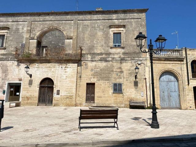 Palazzo in vendita a Puglia, Lecce