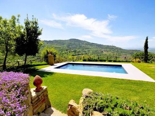 Palazzo in vendita a Cortona, Toscana