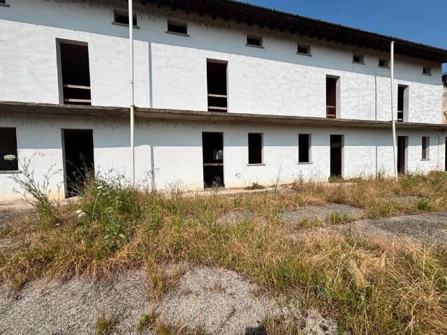 Palazzo in vendita a Corzano, Lombardia