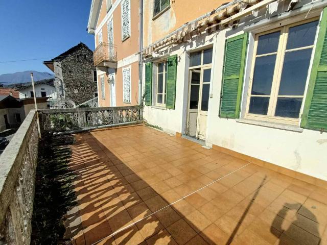 Palazzo in vendita a Piemonte, Verbano-cusio-ossola