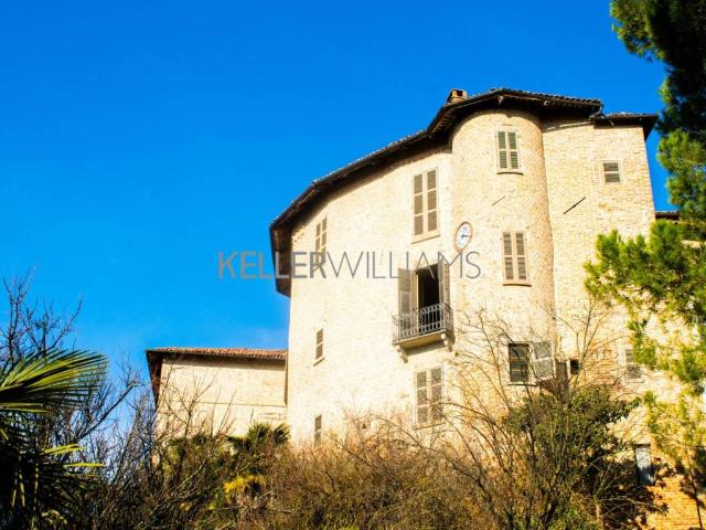 Palazzo in vendita a Piemonte, Asti