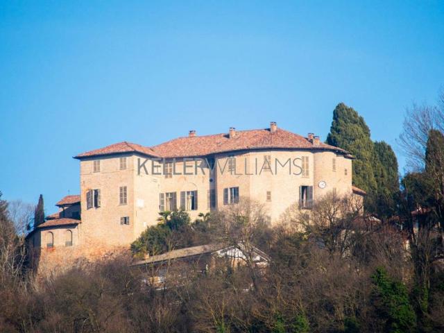 Palazzo in vendita a Piemonte, Asti