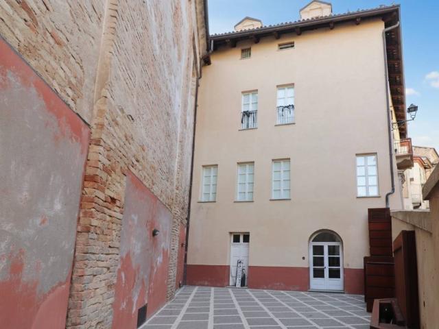 Palazzo in vendita a Annunziata, Piemonte