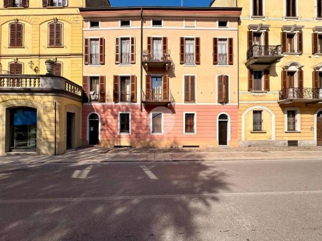 Palazzo in vendita a Zona Castello, Cremona