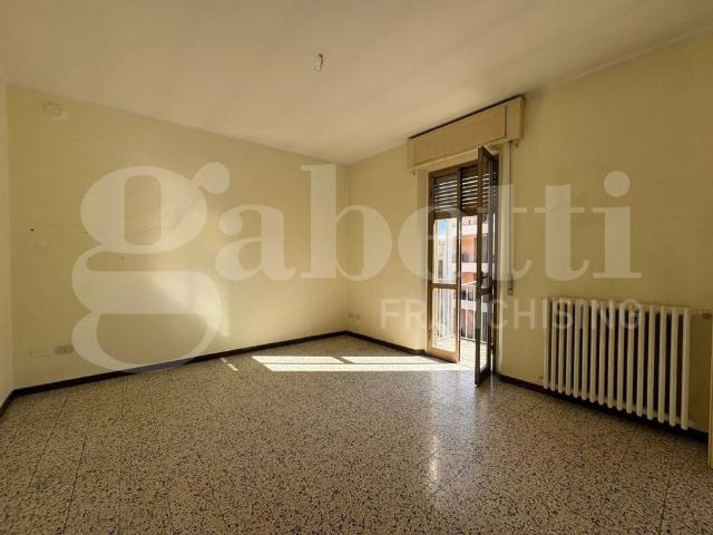 Palazzo in vendita a Vecchia Dogana, Cremona