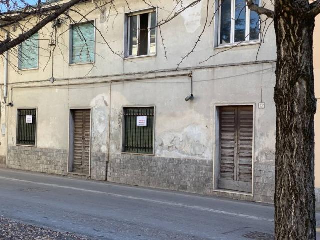 Palazzo in vendita a Cuggiono, Lombardia