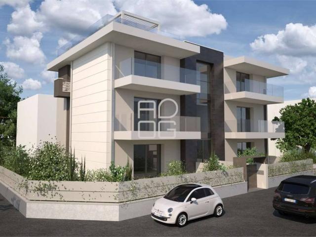 Palazzo in vendita a Desenzano Del Garda, Lombardia