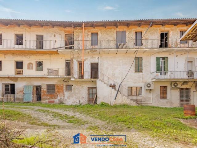 Palazzo in vendita a Piemonte, Cuneo