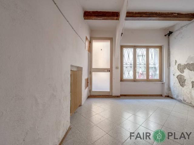 Palazzo in vendita a Dovadola, Forlì-Cesena