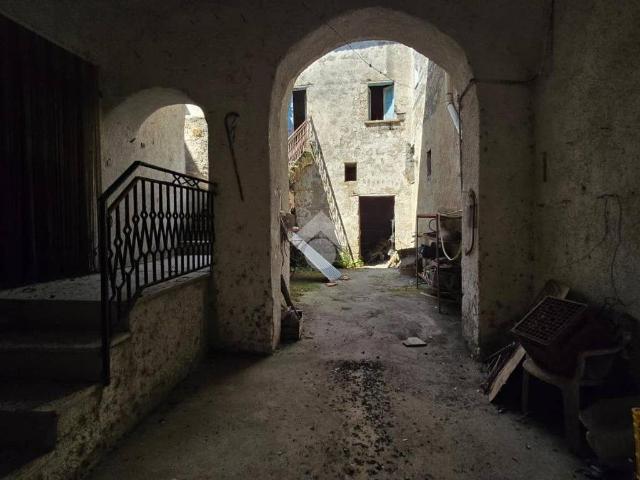 Palazzo in vendita a Durazzano, Campania
