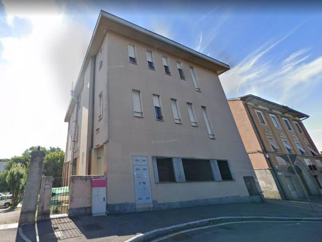 Palazzo in vendita a Crevenna, Erba