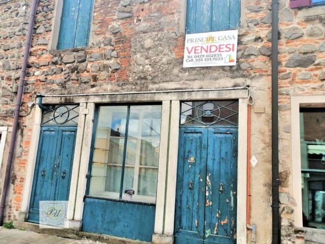 Palazzo in vendita a Este, Veneto