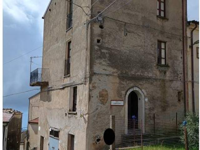 Palazzo in vendita a Calabria, Catanzaro