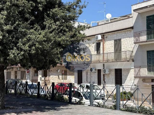Palazzo in vendita a Savelletri, Puglia