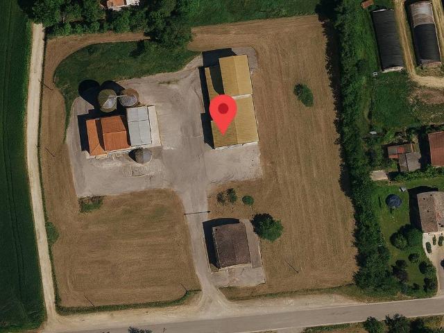 Palazzo in vendita a Marche, Fermo