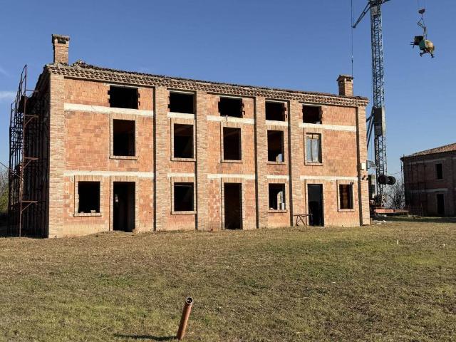 Palazzo in vendita a Ferrara, Reggio Emilia