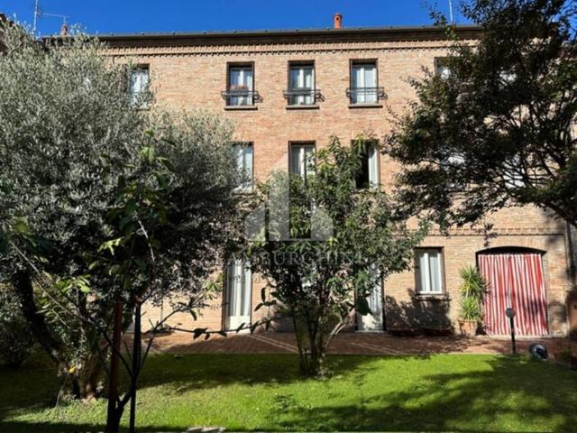 Palazzo in vendita a Giardino, Ferrara