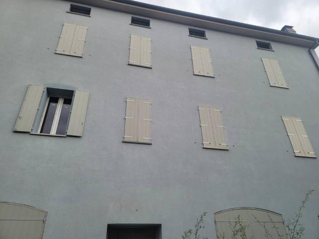 Palazzo in vendita a Unione Comuni Modenesi Area Nord, Finale Emilia