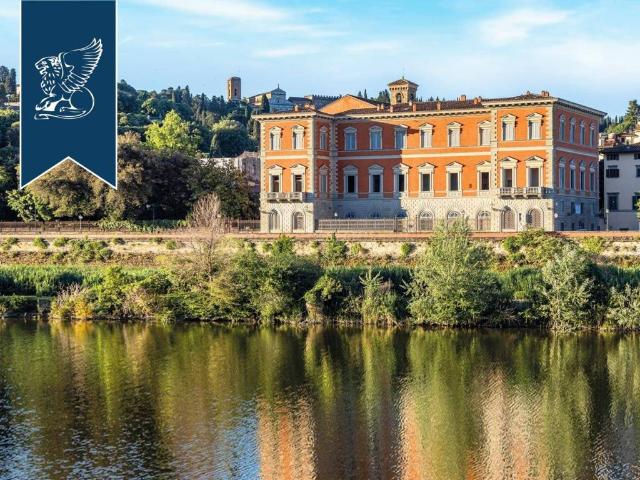 Palazzo in vendita a Firenze