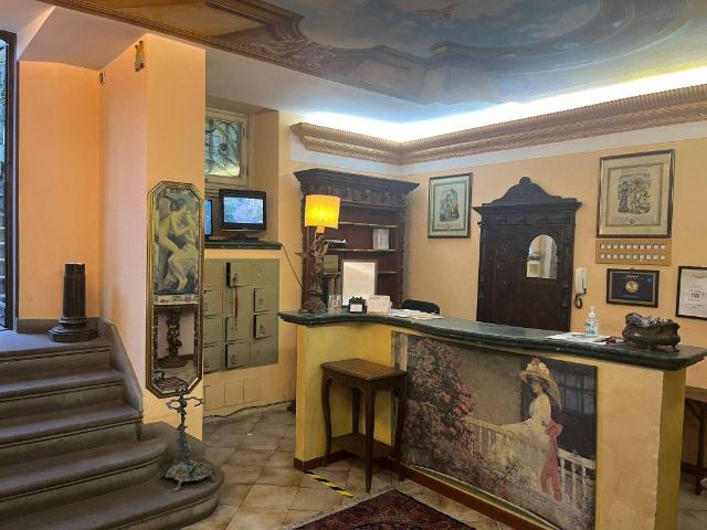 Palazzo in vendita a Quartiere 3, Firenze