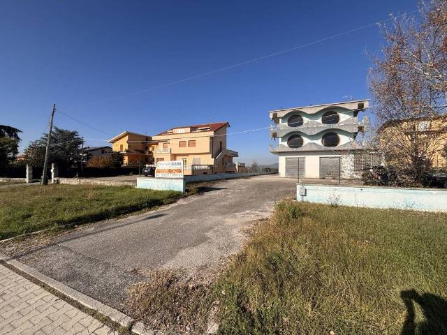 Palazzo in vendita a Terre dell’Ufita, Flumeri