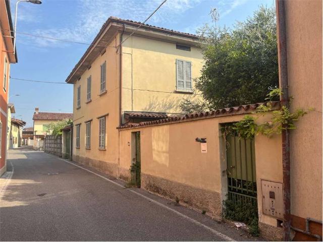 Palazzo in vendita a Fontanella, Lombardia