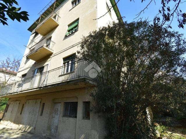 Palazzo in vendita a Unione di Comuni della Romagna Forlivese, Quattro