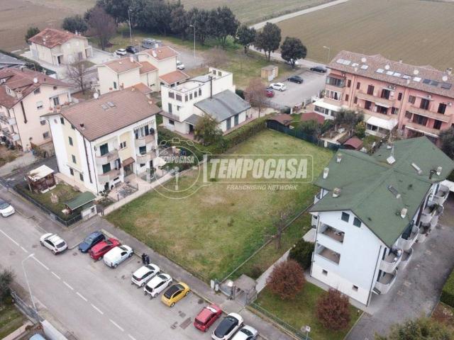 Palazzo in vendita a Unione di Comuni della Romagna Forlivese, Quattro