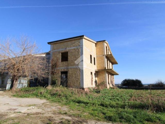 Palazzo in vendita a Francavilla Al Mare, Abruzzo