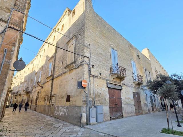 Palazzo in vendita a Puglia, Brindisi