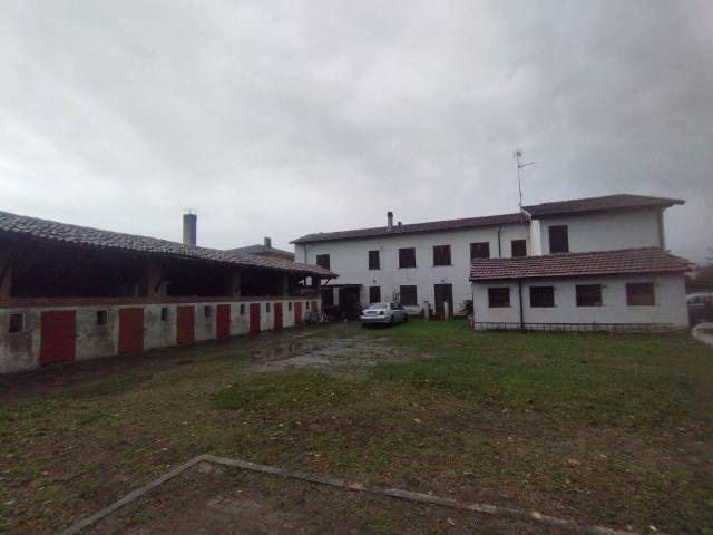 Palazzo in vendita a Frascarolo, Lombardia