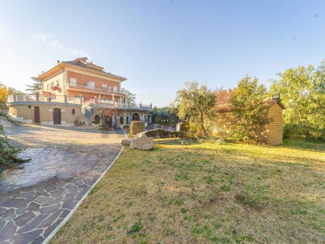 Palazzo in vendita a Roma Capitale, Lazio