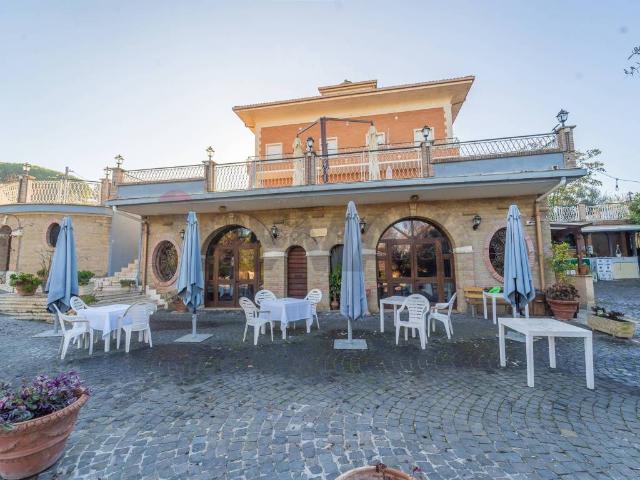 Palazzo in vendita a Roma Capitale, Lazio