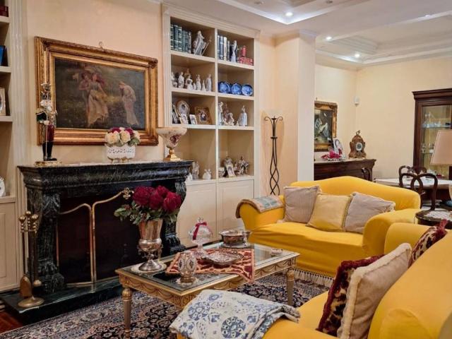 Palazzo in vendita a Sepano, Frattamaggiore