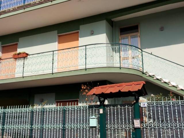 Palazzo in vendita a Frattamaggiore, Napoli