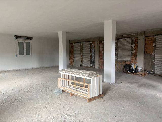 Palazzo in vendita a Marche, Pesaro E Urbino