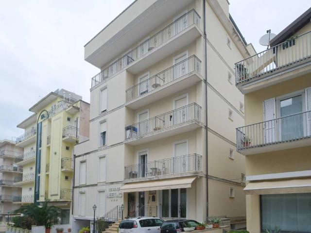Palazzo in vendita a Marche, Pesaro E Urbino