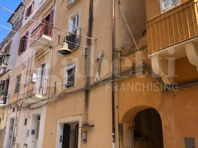 Palazzo in vendita a Gaeta, Lazio