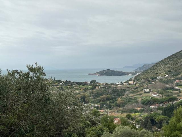 Palazzo in vendita a Gaeta, Lazio