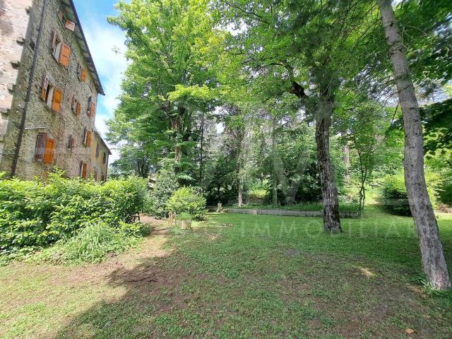 Palazzo in vendita a Unione dell'Appennino Bolognese, Gaggio Montano
