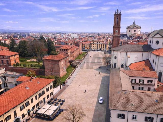 Palazzo in vendita a Porta San Pietro, Piemonte