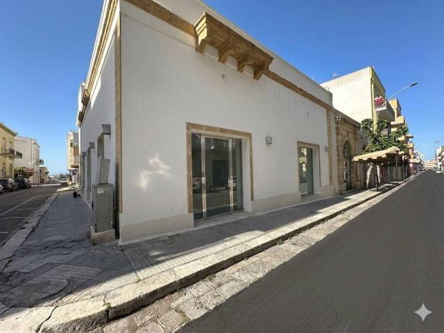 Palazzo in vendita a Puglia, Lecce