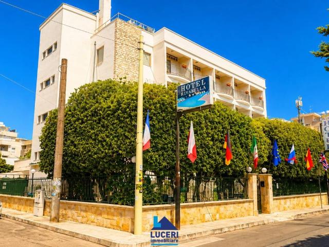 Palazzo in vendita a Rivabella di Gallipoli, Puglia